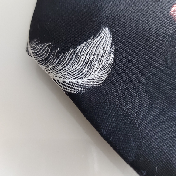 Morrie Gold Tie - Picture 5 of 12